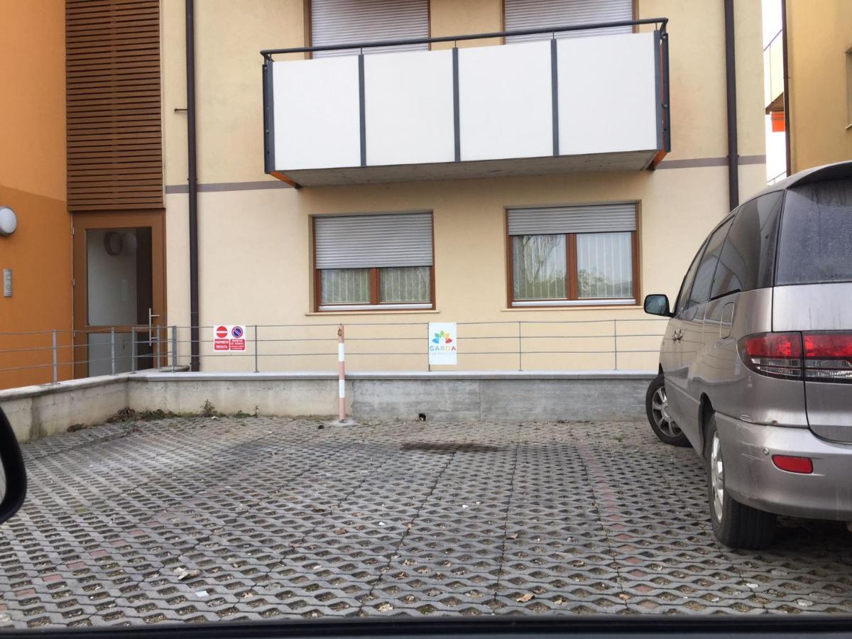 Gardappartamenti Benacus Sirmione Exterior foto